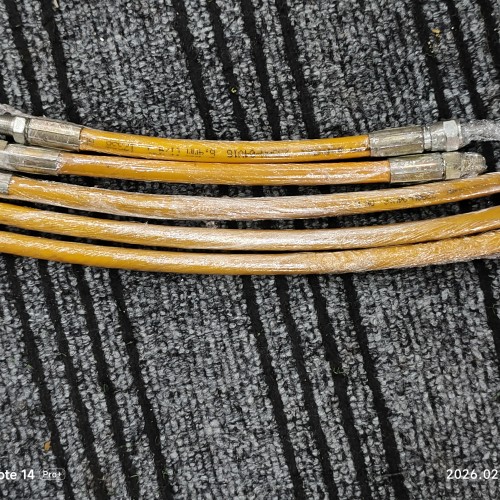 1/4 SHORT HOSE PIPE PARKER YELLOW