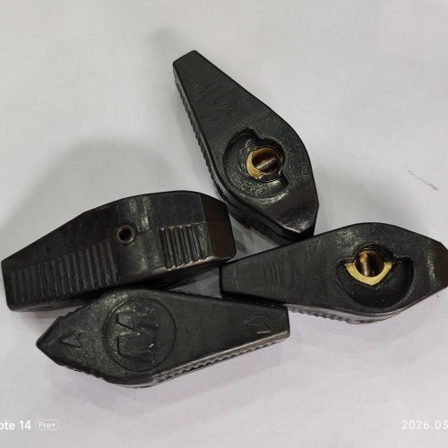 3 WAY VALVE KEY BLACK