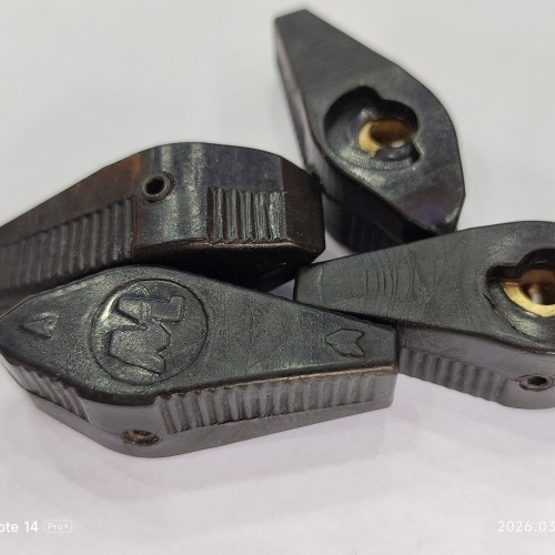 3 WAY VALVE KEY BLACK