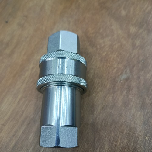 1/2 INCH CUPLER SS
