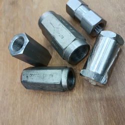 1.5 INCH NON RETRUN VALVE